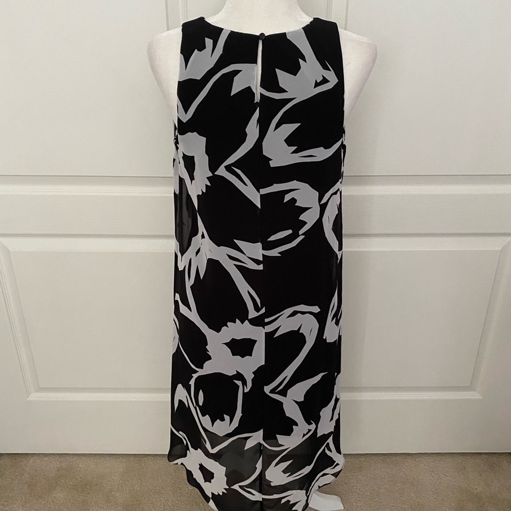 Vince Camuto Black & White Hi-Lo Sleeveless Dress | Size Small | Keyhole Back - Picture 6 of 11